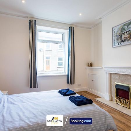 2 Bed Apartment By Stirkmartin Stays Short Lets & Serviced Accommodation Cardiff With Free Parking & 7Mins To City Centre Екстер'єр фото